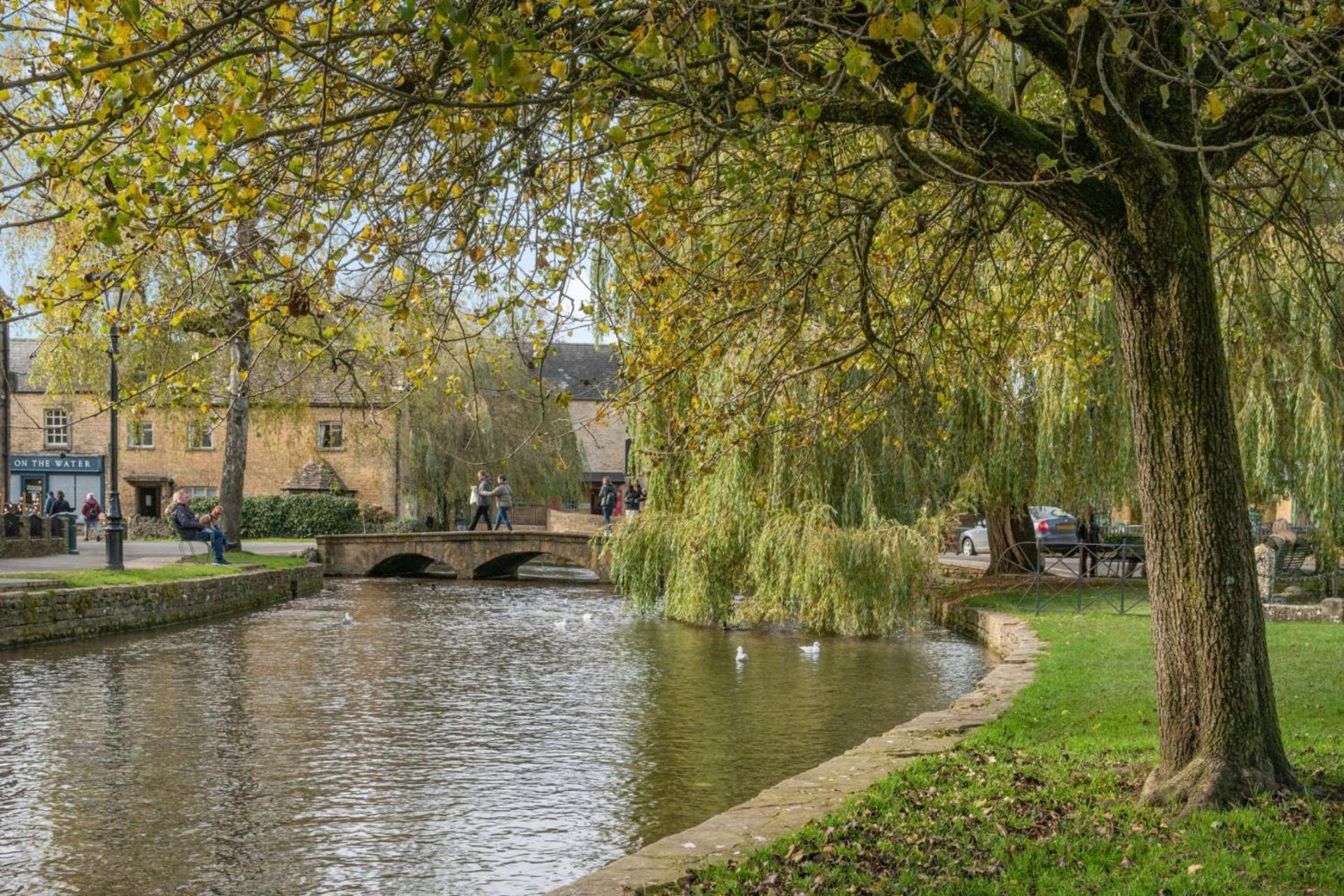 Manor Close Cottage Bourton-on-the-Water Exterior photo